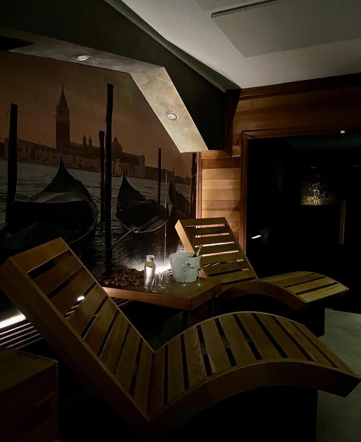 Veneziana Boutique Hotel Superior Koper Bagian luar foto