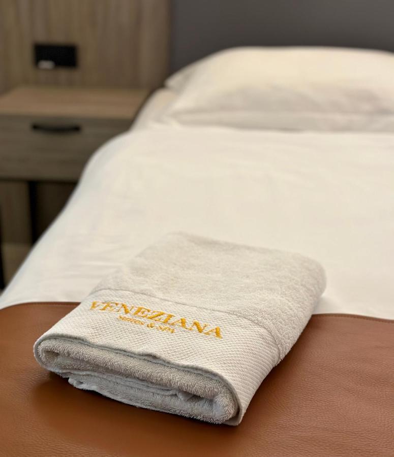 Veneziana Boutique Hotel Superior Koper Bagian luar foto